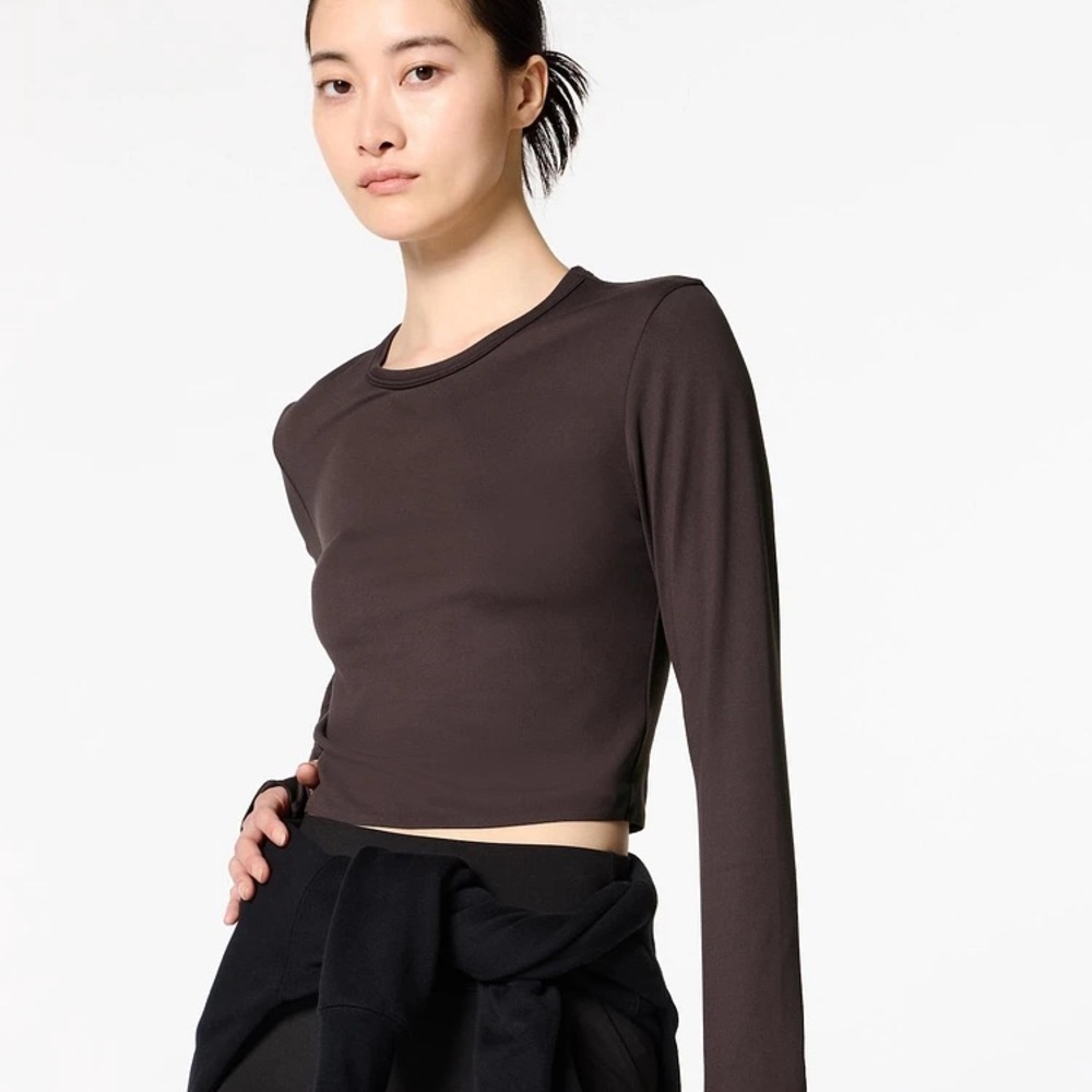 NWT Uniqlo AIRism Cropped Long-Sleeve Top Brown